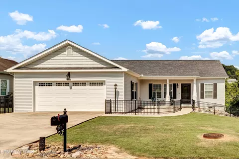 1116 Gregory Valley Dr, Sevierville, TN 37876