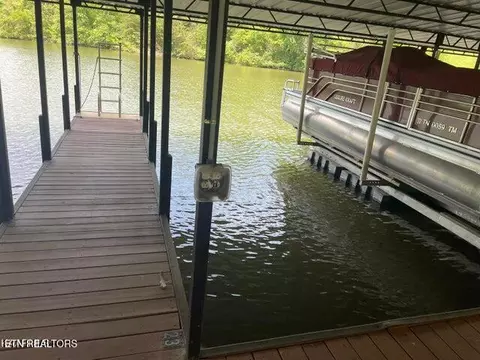 Serenity Drive, Harriman, TN 37748