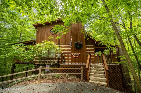108 Timberwinds Way, Townsend, TN 37882