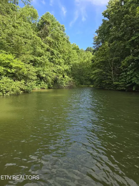 Soak Rd, Madisonville, TN 37354