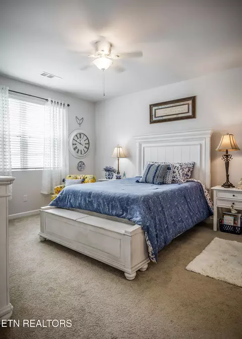Bedroom - 155 Nunally Dr, Baxter, TN 38544 photo 3 of 5