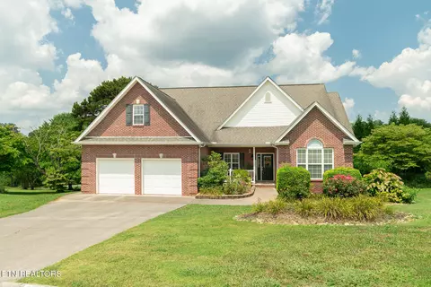 2774 Ashton Ln, Sevierville, TN 37876