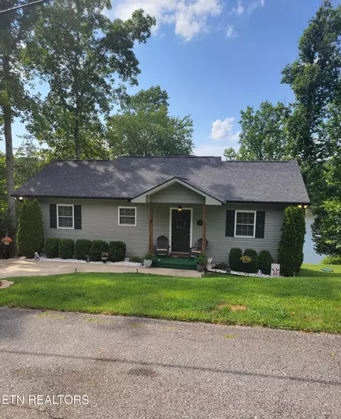 576 Siever Rd, Crossville, TN 38572