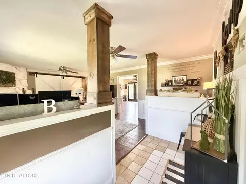 312 Bob Baribeau Dr, Maryville, TN 37801