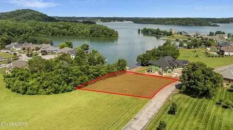 145 Amblecrest Dr, Vonore, TN 37885