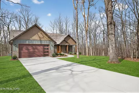 198 Albemarle Ln, Crossville, TN 38558