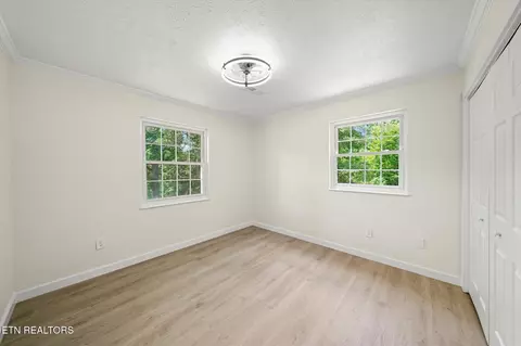 Bedroom - 8534 Heiskell Rd, Powell, TN 37849 photo 1 of 6