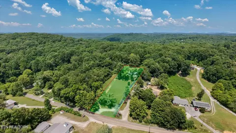 View/Area - 8534 Heiskell Rd, Powell, TN 37849 photo 1 of 6