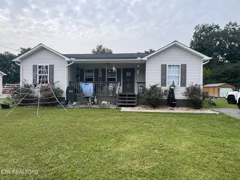 122 Regan Ln, La Follette, TN 37766