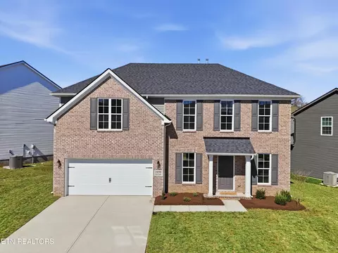 1690 Hickory Meadows Dr, Knoxville, TN 37932