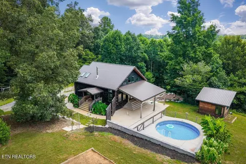 1737 Blackburn Fork Rd, Cookeville, TN 38501