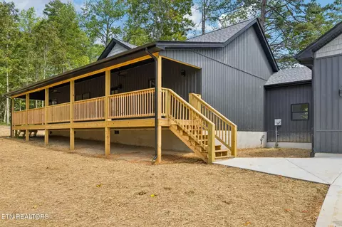 1400 Timber Tr, Newport, TN 37821