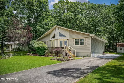 119 Eagle Ln, Crossville, TN 38558