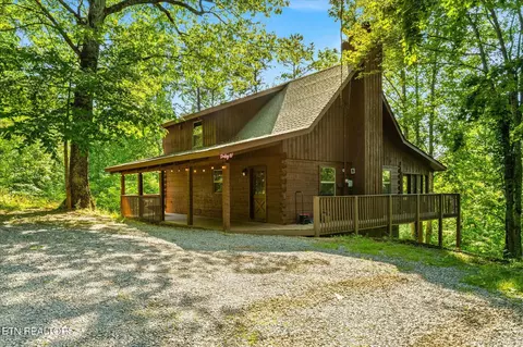 4372 Boogertown Rd #4, Sevierville, TN 37876