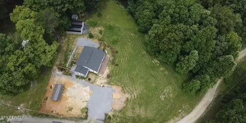 229 Ridge Top Cir, Sunbright, TN 37872