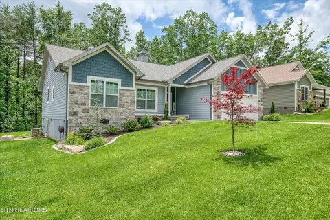 197 Cappshire Rd, Crossville, TN 38558