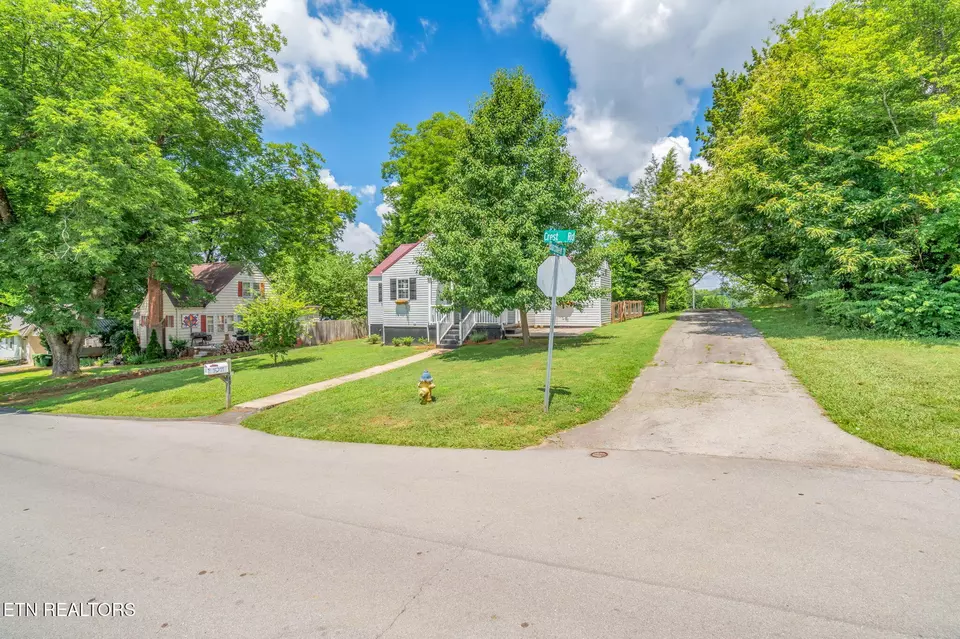 Other - 1911 Crest Rd, Maryville, TN 37804 photo 11 of 11