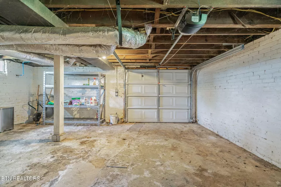 Other - 1911 Crest Rd, Maryville, TN 37804 photo 7 of 11
