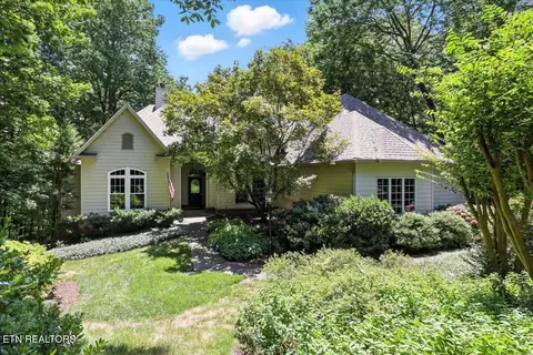 11432 Saga Ln, Knoxville, TN 37931