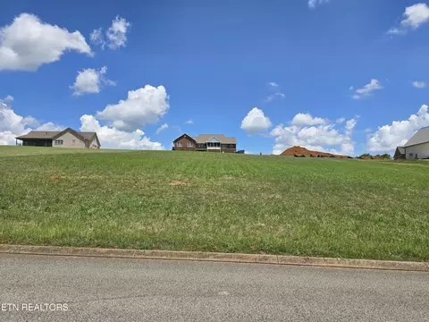 625 Winding Creek Way, Walland, TN 37886