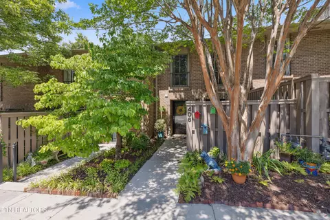 3636 Taliluna Ave #406, Knoxville, TN 37919