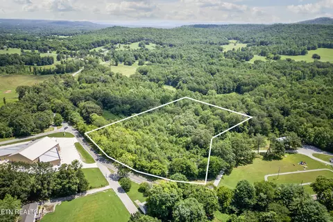 6 3 Ac Bone Cave Rd, Rock Island, TN 38581