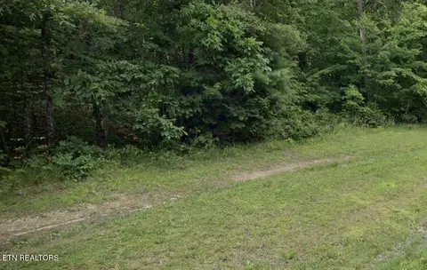 337 Westchester Dr, Crossville, TN 38558
