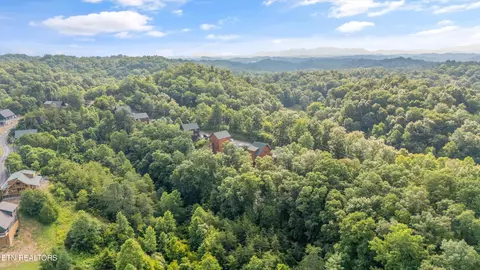 Wingspan Drive, Sevierville, TN 37862 photo 18