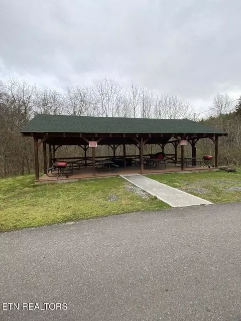 Wingspan Drive, Sevierville, TN 37862 photo 7