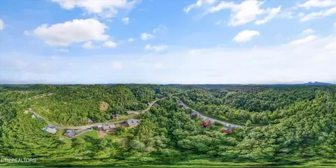Wingspan Drive, Sevierville, TN 37862 photo 14