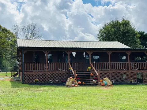 1101 Southgate Rd, Madisonville, TN 37354
