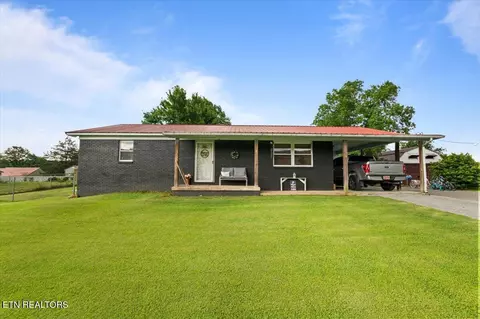 214 Higdon Ln, La Follette, TN 37766