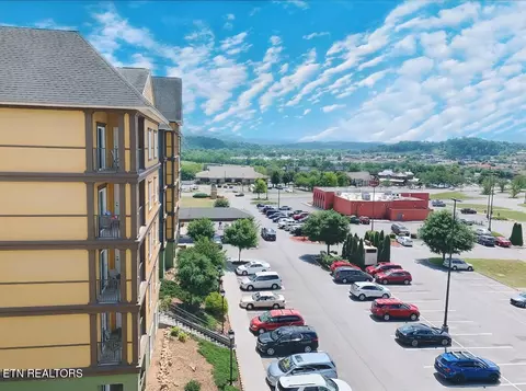 225 Collier Dr #3503, Sevierville, TN 37862