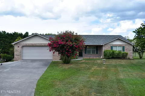1436 Sparks Ln, Sevierville, TN 37876