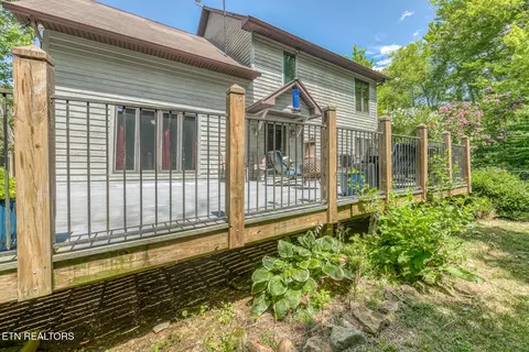758 Culbertson Ln, Mountain City, TN 37683