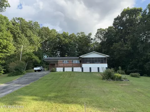 340 Maple Hill Rd, Loudon, TN 37774