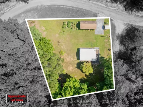 1660 Cane Creek Mtn Rd, Tellico Plains, TN 37385