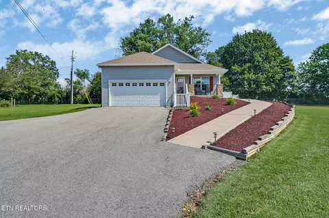 526 Turkey Oak Rd, Crossville, TN 38555