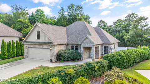 114 Daleyuhski Trce, Loudon, TN 37774
