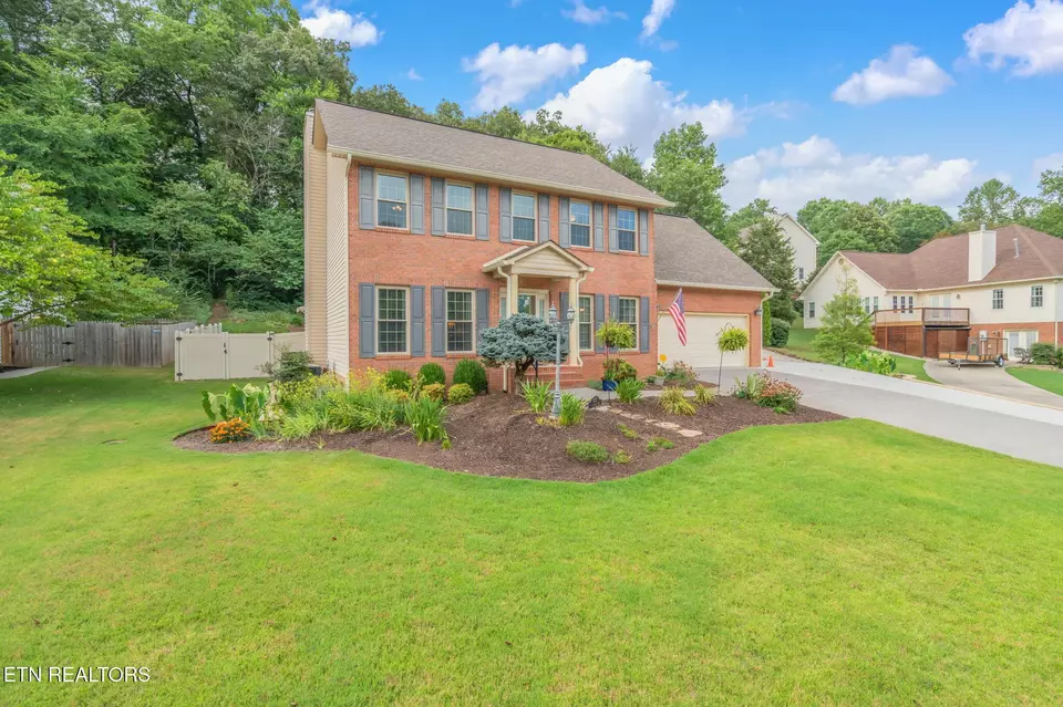 Exterior - 102 Nantucket Way, Oak Ridge, TN 37830 photo 13 of 15