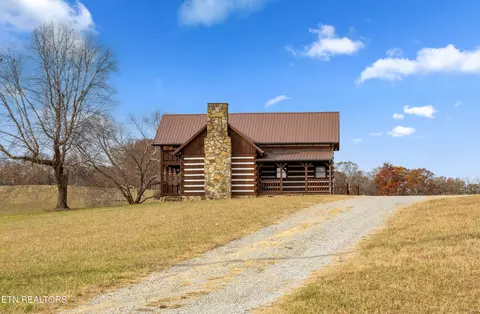 2947 Sims Rd, Kodak, TN 37764