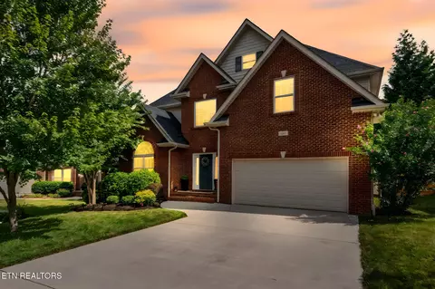 2018 Downing Creek Ln, Knoxville, TN 37932