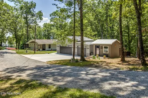 140 Emerald Cove Rd, Rockwood, TN 37854