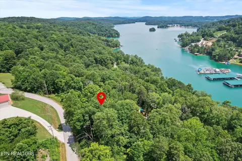711 Jim Lee Ridge Rd, La Follette, TN 37766