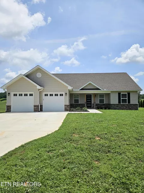 240 Thompson Rd, Madisonville, TN 37354