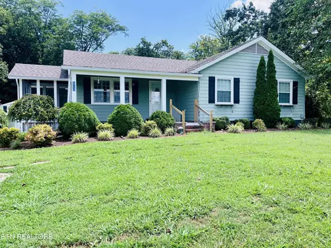 813 Keith Ln, Athens, TN 37303