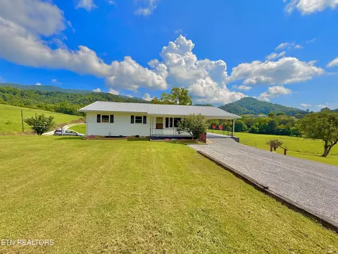 4736 Sugar Run Rd, Jonesville, VA 24263