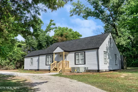 3445 Morganton Rd, Maryville, TN 37801