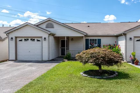 561 Ravenwood Dr, Maryville, TN 37801