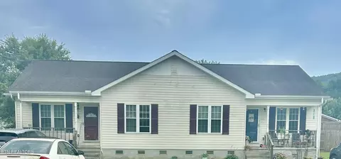 919 Rochester Ave, Middlesboro, KY 40965